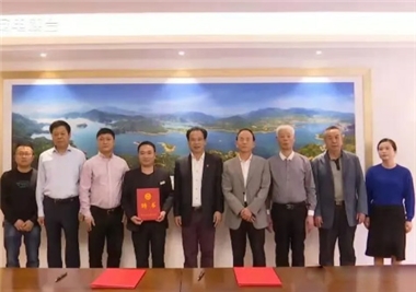 閩旋科技‖捐贈100萬元，助力教育發展，踐行社會責任使命